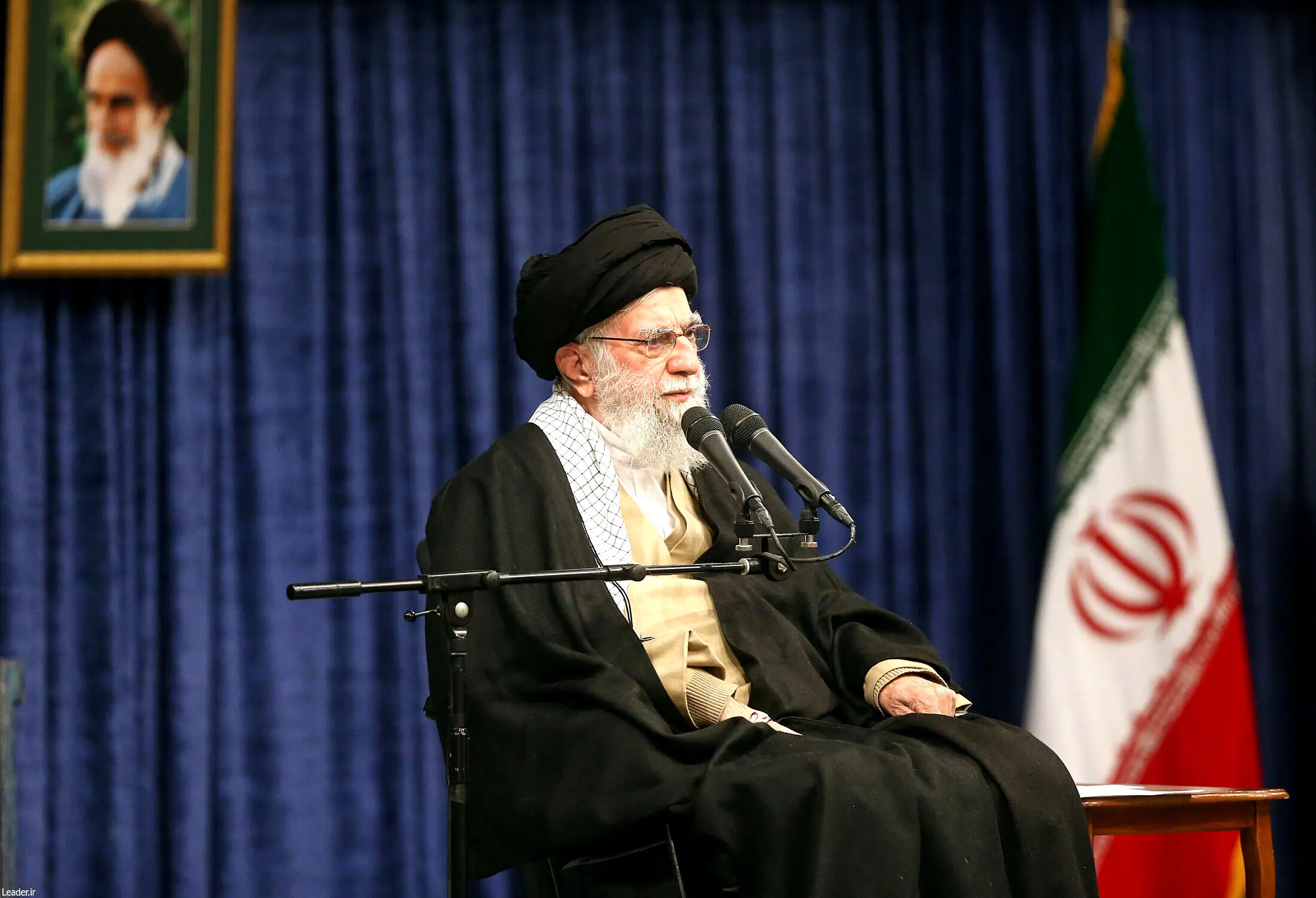 رهبر انقلاب: دستگاه‌های تبلیغاتی باید افکار عمومی را در برابر تحریف‌های دشمن مصون کنند/از مقاومت در مقابل رژیم صهیونیستی حمایت می‌کنیم