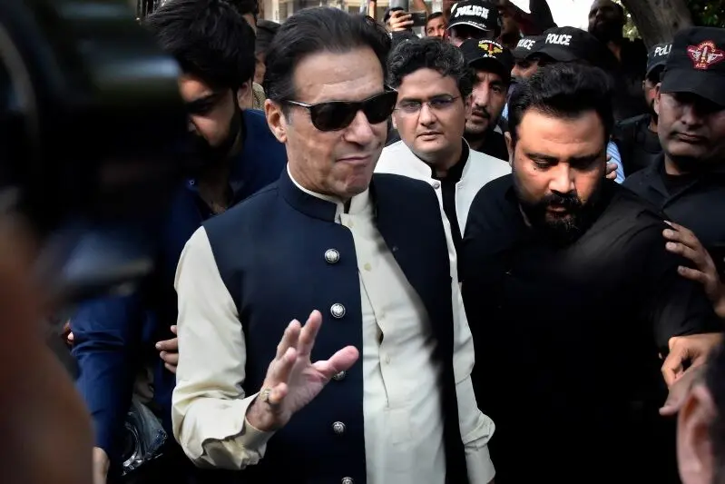 عمران‌خان با قید وثیقه آزاد شد