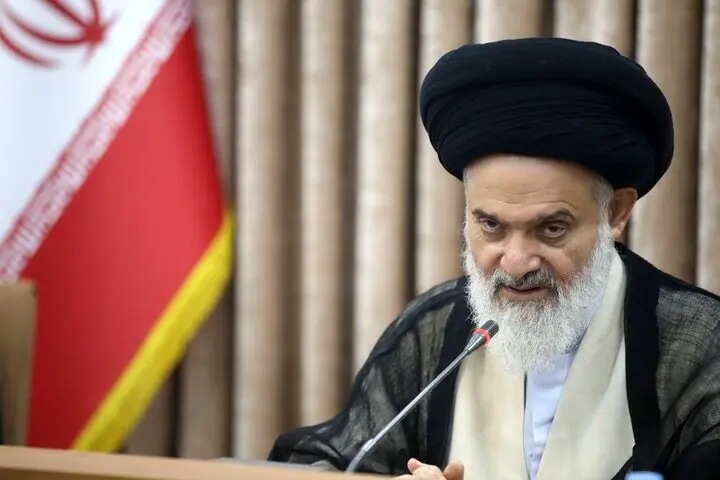 آیت‌الله حسینی بوشهری: مذاکرات آینده میان ایران و آمریکا به صورت غیر مستقیم در عمان برگزار خواهد شد