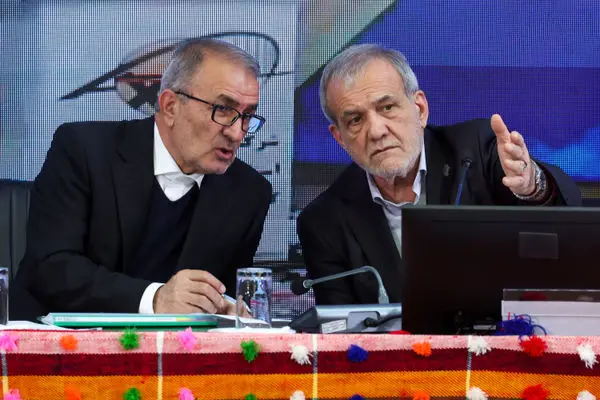 عبور از بحران با مردم