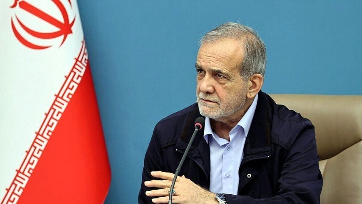 قدم اول برای مقابله با دشمن، ایجاد انسجام و وحدت در داخل کشور است