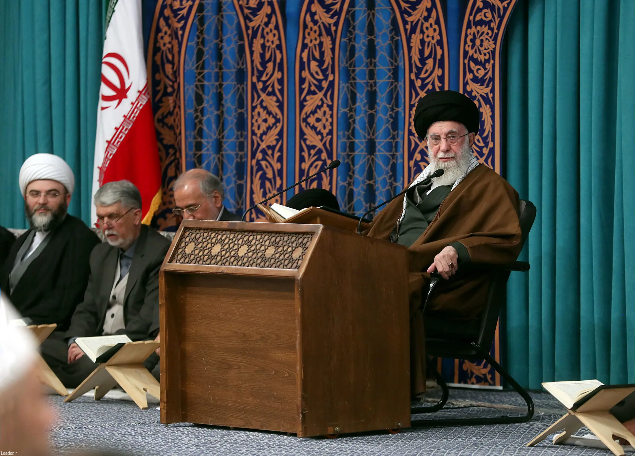 رهبر انقلاب: ملت ایران نه تنها در رویارویی با مستکبرین جهان ضربه ندید بلکه در همه زمینه‌ها رشد و پیشرفت کرد