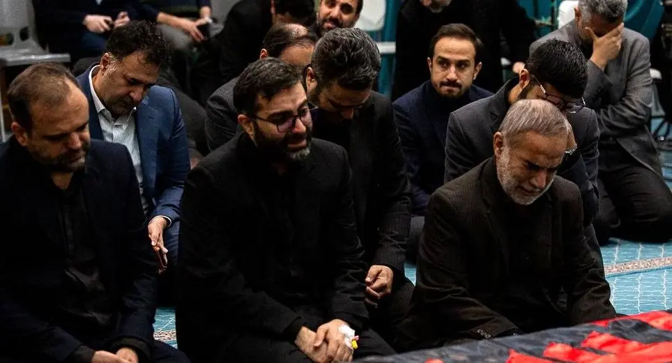 تشییع همسر و فرزند سقاب اصفهانی در مسجد جامع الزهرا برگزار شد