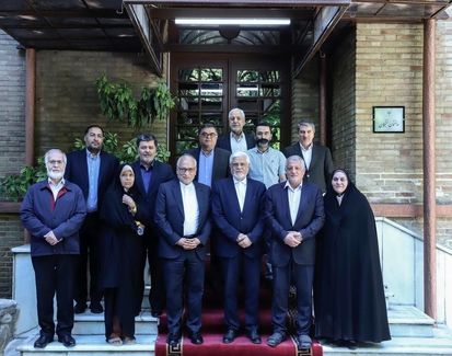 عارف: دولت چهاردهم در خدمت بخش خصوصی است/ آیت‌الله هاشمی همواره به دنبال همگرایی و رساندن مردم و جمهوری اسلامی ایران به جایگاه واقعی‌ بود/ لزوم آسیب‌شناسی عملکرد همه جریانات سیاسی