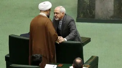 بحران ظریف و شکاف در مجلس