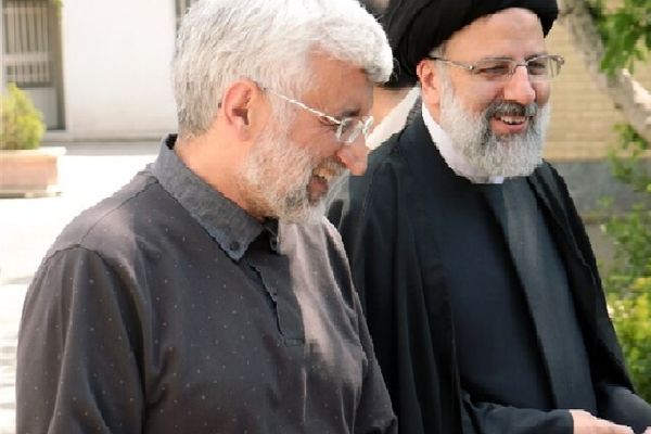  احساس میکنم بوی آقای رئیسی رو میدی!