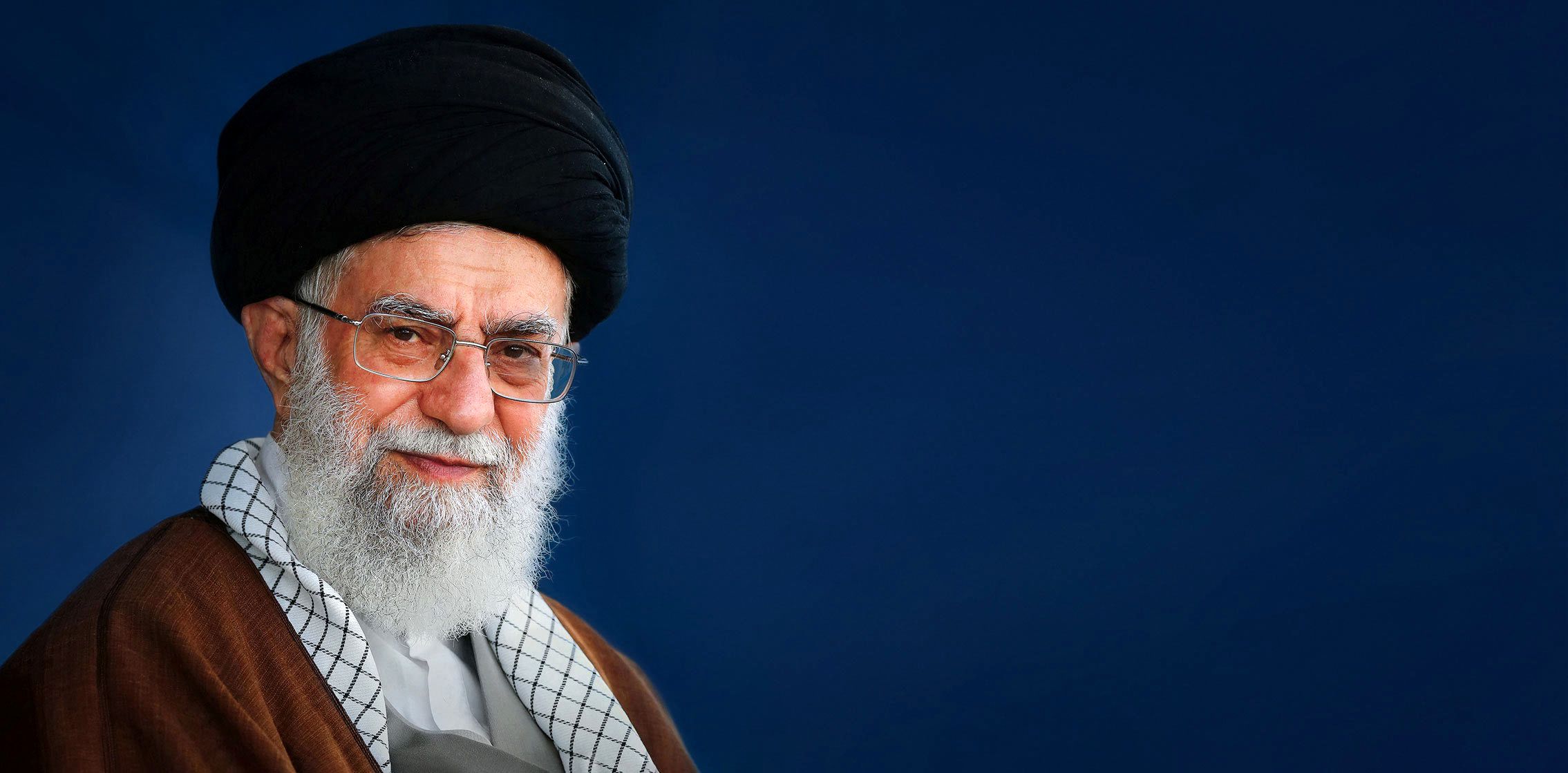 رهبر انقلاب برای آزادی زندانیان نیازمند چقدر کمک کردند؟