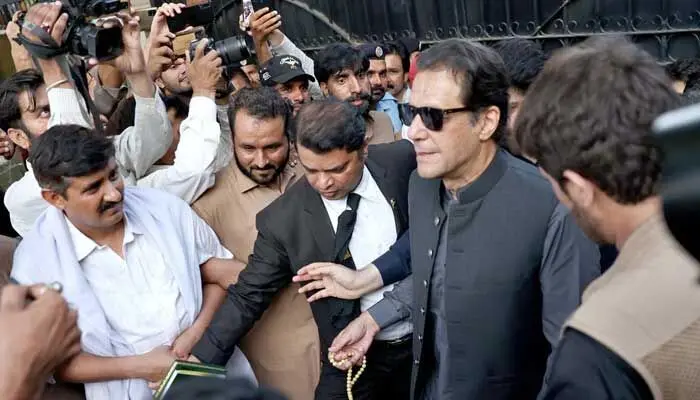 دادگاه عالی قانون اساسی پاکستان: بازداشت عمران‌خان غیرقانونی است 