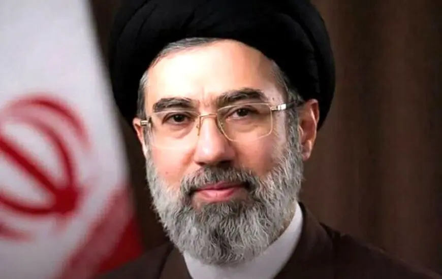 نگاهی به زندگینامه رهبر جدید ایران؛ آیت‌الله سیدمجتبی حسینی خامنه‌ای کیست؟ 