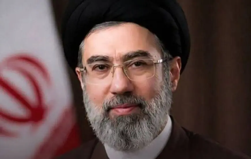 نگاهی به زندگینامه رهبر جدید ایران؛ آیت‌الله سیدمجتبی حسینی خامنه‌ای کیست؟ 